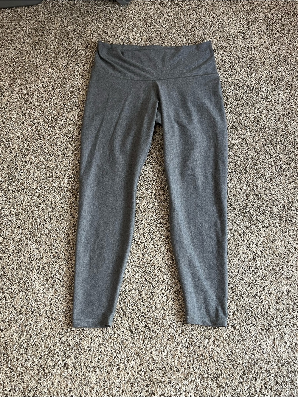 Old Navy Gray High-Waist Active Leggings